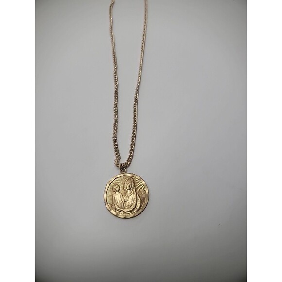 Vintage Necklace Chain Gold Tone Pendant Mother Mary Germany Match Religious - Picture 8 of 14